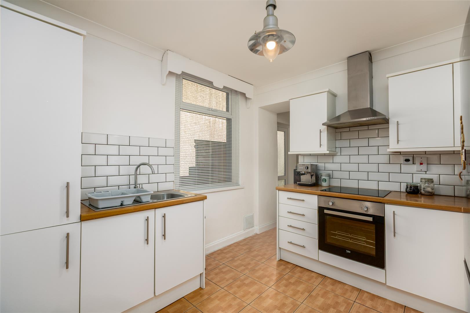 Armine Road, Fforestfach, Swansea, SA5 8DD